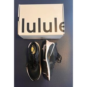 Lululemon Women’s Blissfeel Running Shoe - Black